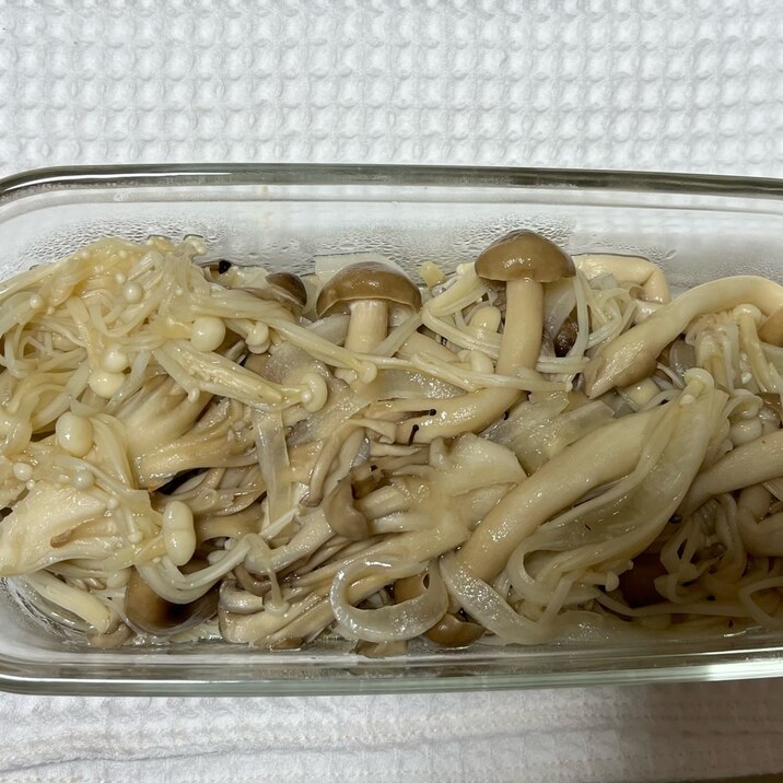 レンジで簡単！きのこと玉葱のマリネ